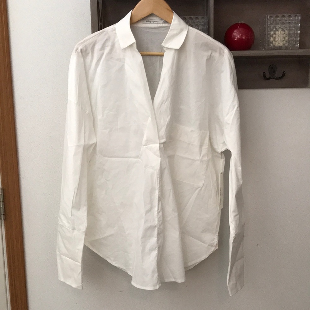Bishop + Young blouse white, poplin tunic, pockets, size large.